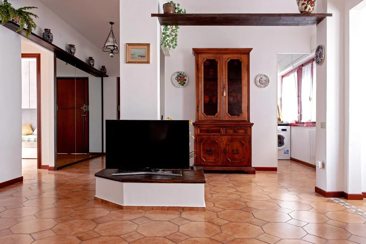 Casina Di Liliana Apartment Livorno 0*,