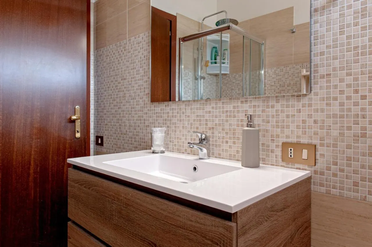Casina Di Liliana Apartment Livorno